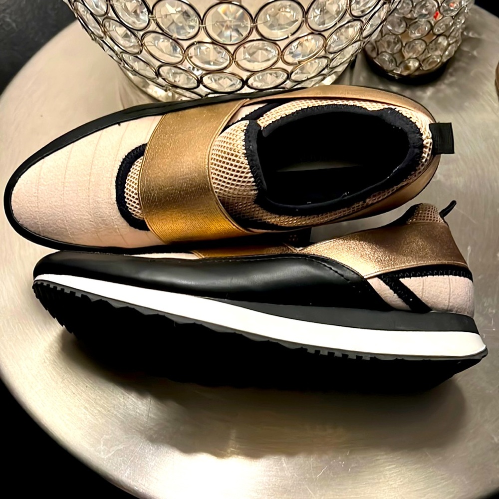 Steve Madden Kyra Sneaker